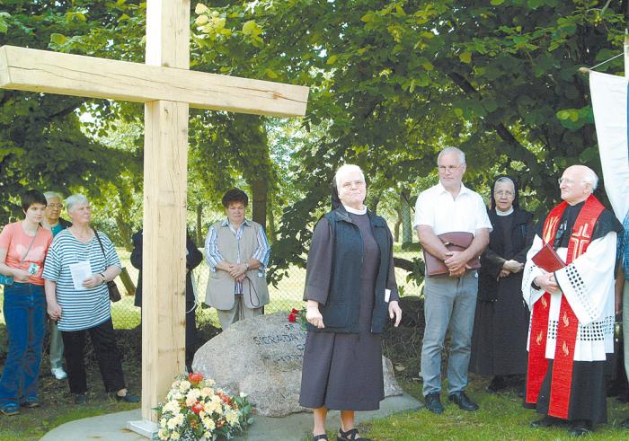 Gedenkstein in Hötensleben